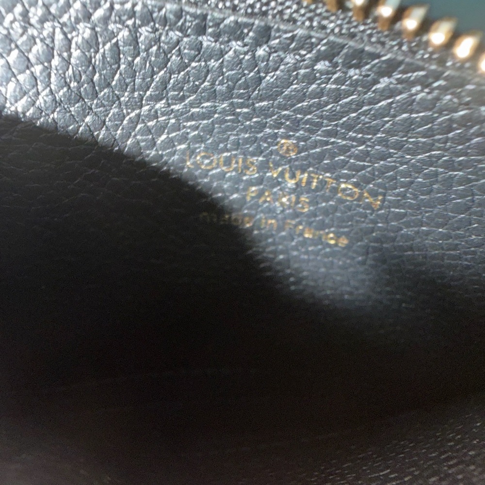 SOLD Louis Vuitton Flora Card Holder - Picture 4 of 6